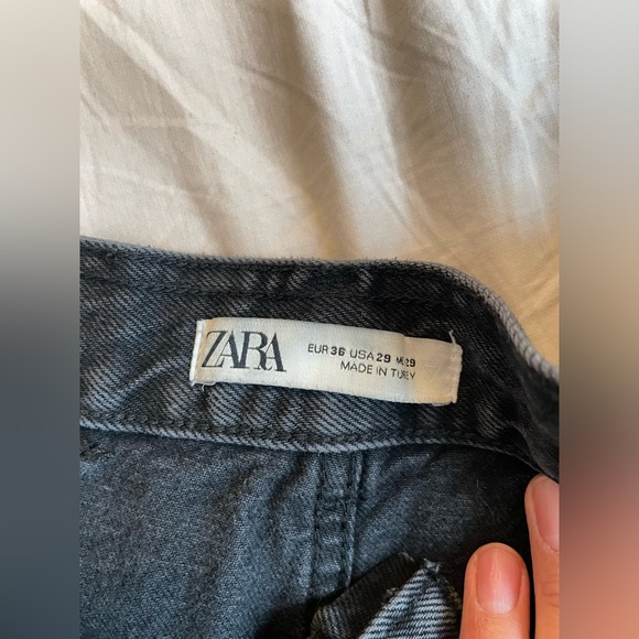 Zara Balloon Wide Fit Jeans - Picture 4 of 6